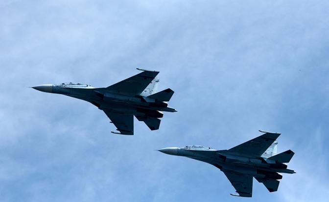 Су-27 пошел на перехват: Над Черным морем в режиме «нон-стоп» висят авиаразведчики НАТО