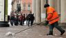 «Языка не знают. Зато плодовитые»: 3 тыс. дворников с берегов Ганга прибыли на берега Невы