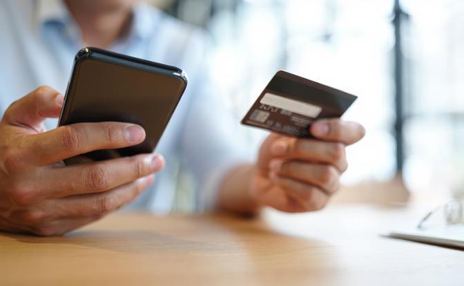 Блокировка переводов: Если вы, не дай бог, оказались в роли Буратино – то слушайтесь советов Центробанка