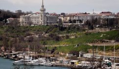 Александр Широкорад: Черноморские порты превращают в яхт-клубы миллиардеров