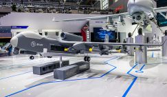 «Девять небес» Поднебесной. Дрононосец «Цзютянь» делает КНР непобедимой