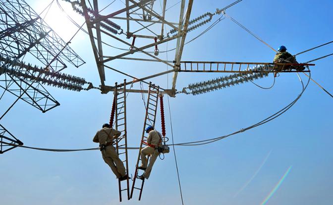 Зеленое солнце Пекина: Китай стал лидером в мировой энергетике без российских газа и нефти