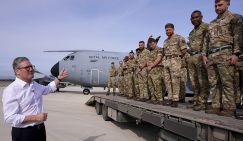 Стармер мечтает об оккупации. Выбирает между Львовом и Одессой