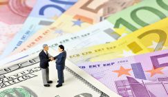 Профессор Катасонов: Россия, воюя с Западом, «подставилась» на триллион, а может, и больше