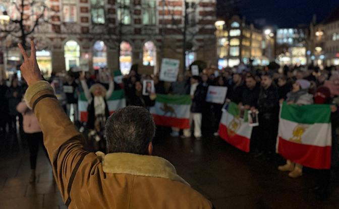 Reuters: США могут нанести удар по Ирану в ближайшие сутки