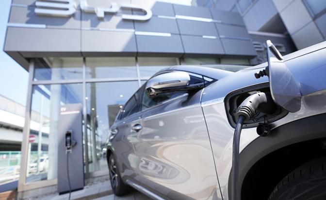 Меняют чаще айфонов. Поднебесная больше не следует мировым трендам - она создаёт их