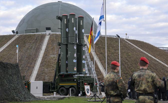 Берлин в трансе: Распиаренная американо-израильская «Стрела» оказалось туповатой