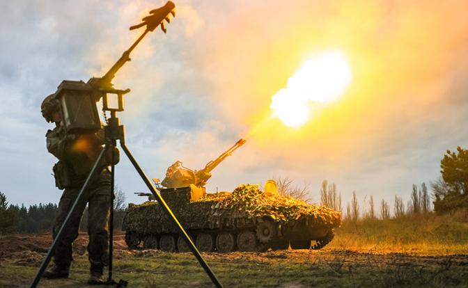 Киев устроил массированный налет на РФ: сбило свыше сотни дронов