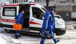 "Скорую помощь" поставили на счетчик - и ей опять предстоит отдуваться за все косяки российской медицины