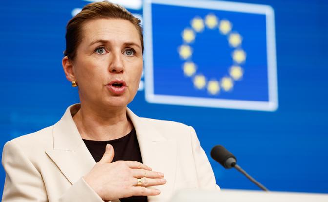 На фото: премьер-министр Дании Метте Фредериксен