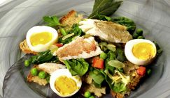 Нутрициолог назвала доступные продукты, которые не хуже БАДов восполняют дефицит витаминов