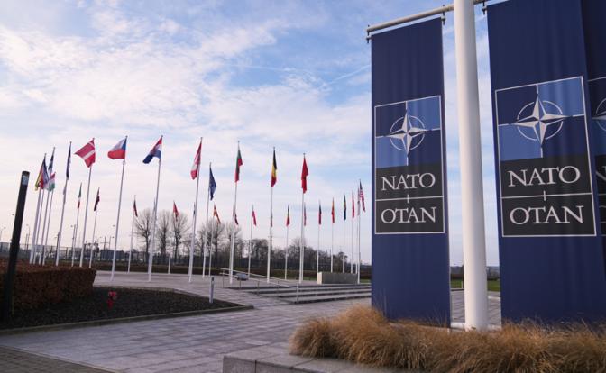 МИД: НАТО оборвал все контакты с Россией, действует лишь экстренный канал