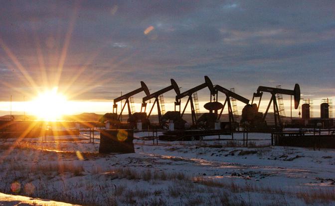 Российская нефть упала до 40 долларов, дисконт сильно вырос