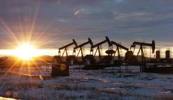 Российская нефть упала до 40 долларов, дисконт сильно вырос