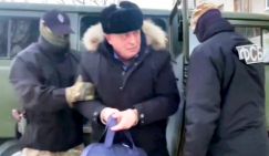 Силовой прием: КПРФ опять прессуют на Алтае, депутатов задерживают, у них идут обыски