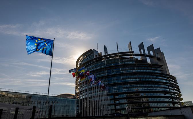 Кого послать в Кремль, чтобы там не послали? Евросоюз ищет кандидата для встречи с Путиным