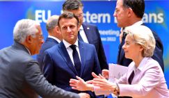 Укро-закат Европы: Вовремя не переобулись – теперь поздно