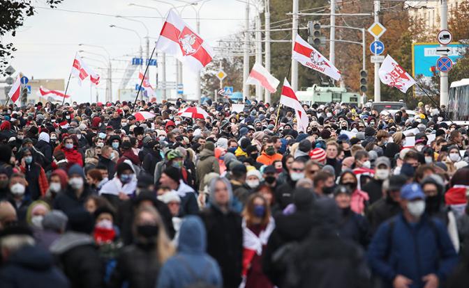 СВР сообщила о подготовке «цветной революции» в Белоруссии