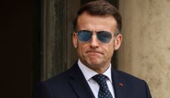 Макрон призвал готовиться к противостоянию с США и бросить вызов доллару