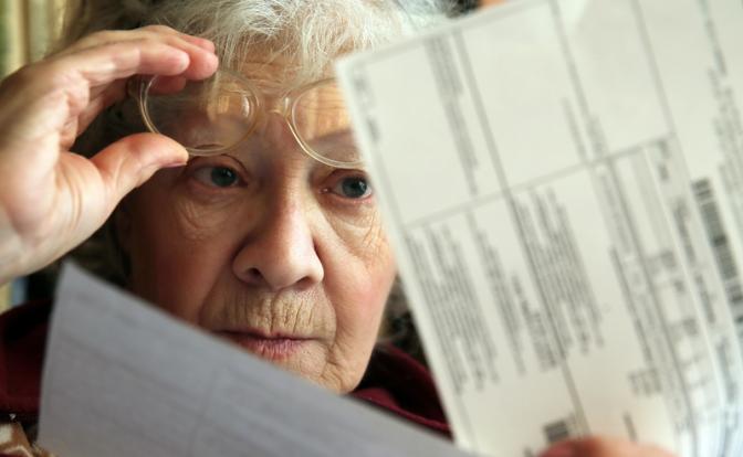 Депутат объяснила, почему в некоторых регионах россиянам пришли большие счета за ЖКУ