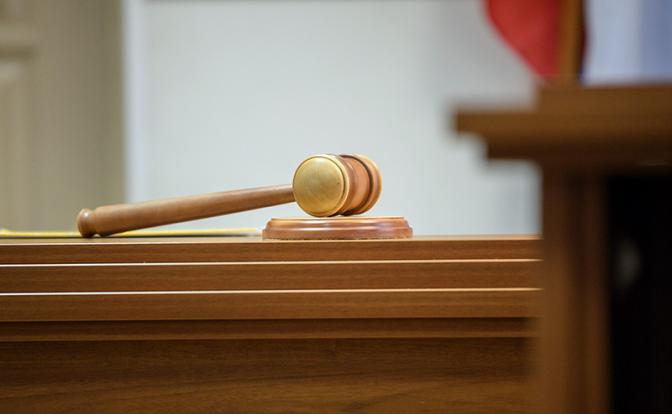 Бывшего замминистра ищут за взятку – а его отец был создателем Уральской республики