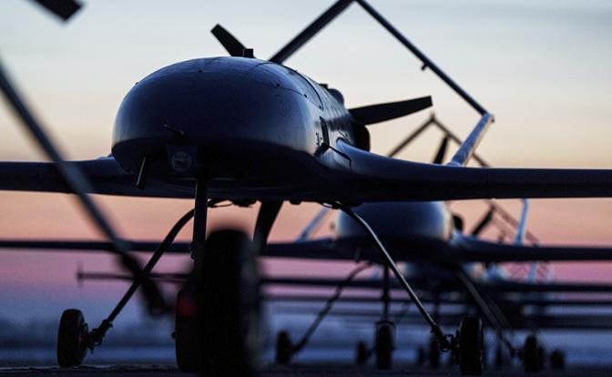 На фото: беспилотный летательный аппарат АН-196 "Лютый"