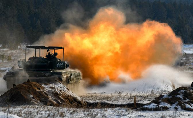 Участок для прорыва: Сырский уже не знает, кем и как оборонять дорогу на Киев