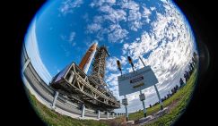 Лунная миссия Artemis II стартует в марте, на американском «Орионе» не будет нашего космонавта. Будет на китайском?