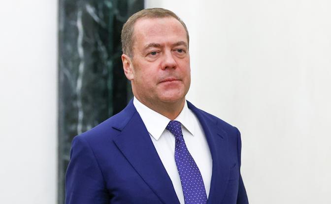 На фото: зампред Совбеза РФ Дмитрий Медведев.