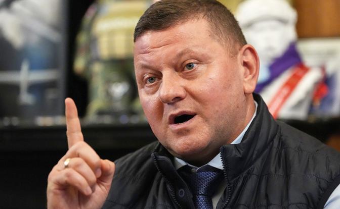 На фото: посол Украины в Лондоне Валерий Залужный.