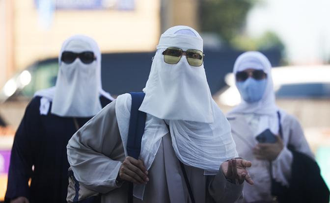 Каких мигрантов полюбит Россия? Радикалы в никабах и героический дворник Хайрулло – две стороны одной проблемы