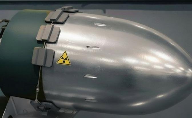 Ядерная дубинка против Москвы: Сколько атомных бомб нужно Киеву, чтобы диктовать свои условия России