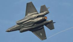 Иран сбил три американских истребителя