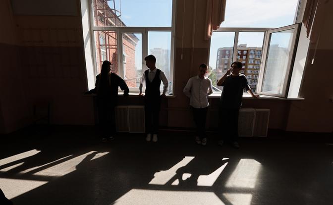 «Оптимизация» наткнулась на КПРФ: Объединение школ во Владимире власти отложили из-за выборов