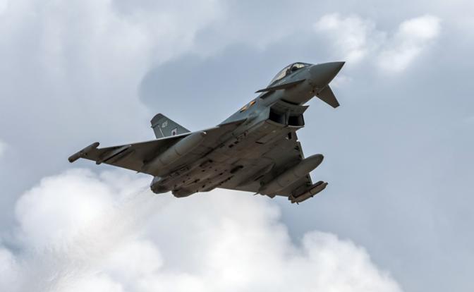 Как во Вьетнаме: Озверевший от «Эпической ярости» Трамп обещает непокорному Ирану «ковровые» бомбардировки