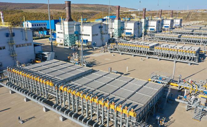 Пока Трамп бомбит Иран, Зеленский подбирается к «Турецкому потоку»