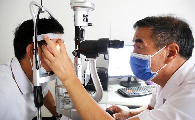 Медицинская реформа: Пекин решил, как сделать здравоохранение доступным для 1,4 млрд китайцев