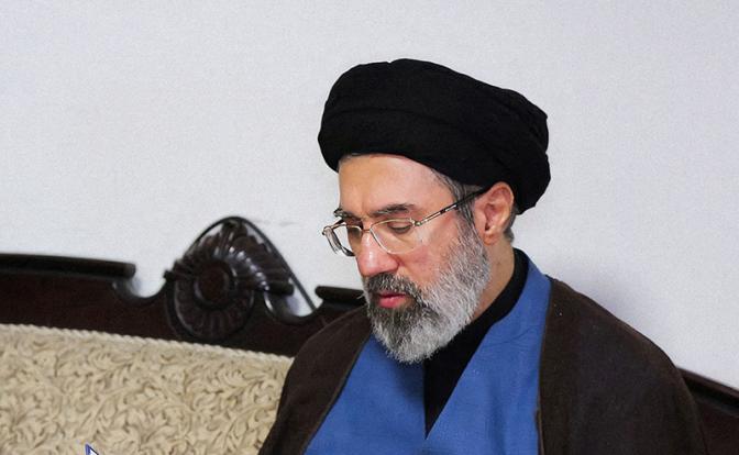 На фото: верховный лидер Ирана Моджтаба Хаменеи