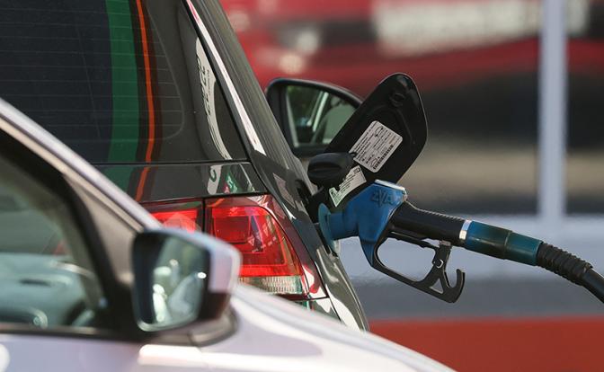 Ждет ли поляков "тёплый приём" в Калининграде, когда приехал заправиться - а у тебя машину отобрали