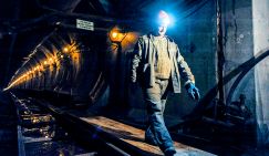 Место, где исчезают миллиарды: Челябинский метротрам сжирает деньги вагонами задолго до старта