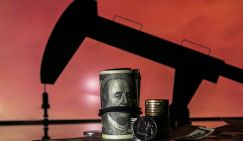 Нефть закрепляется выше 100 долларов, но рублю это не помогает