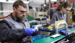 Умелые руки важнее диплома? Битва за кадры уже идет