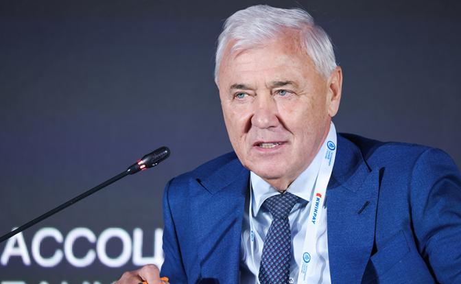 На фото: председатель комитета Госдумы РФ по финансовому рынку Анатолий Аксаков