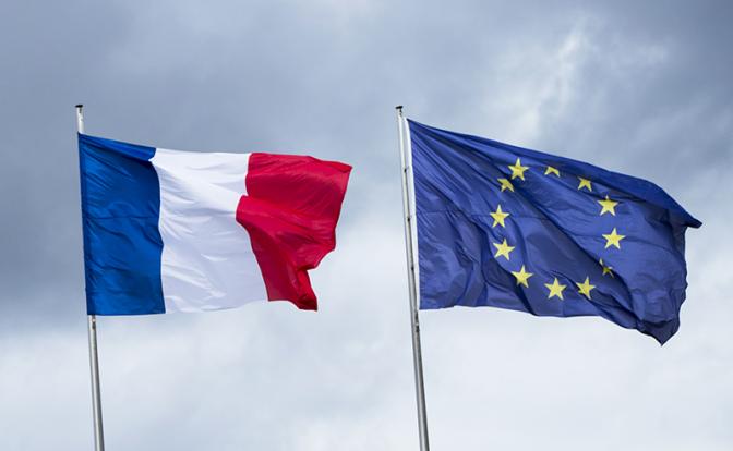 Кандидат с фамилией, напоминающей Гитлера, победил на выборах во Франции