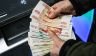 Деньги уходят в нал: С чем связан массовый отток средств со счетов?