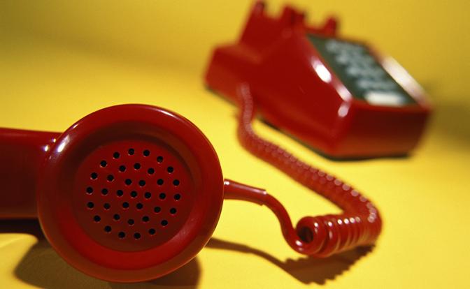 Нестабильная связь: «Ростелеком» вспомнил, как хорошо жили раньше без «мобильников»