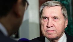 «Успокойтесь, больной!»: Зачем Ушаков гипнотизирует Трампа