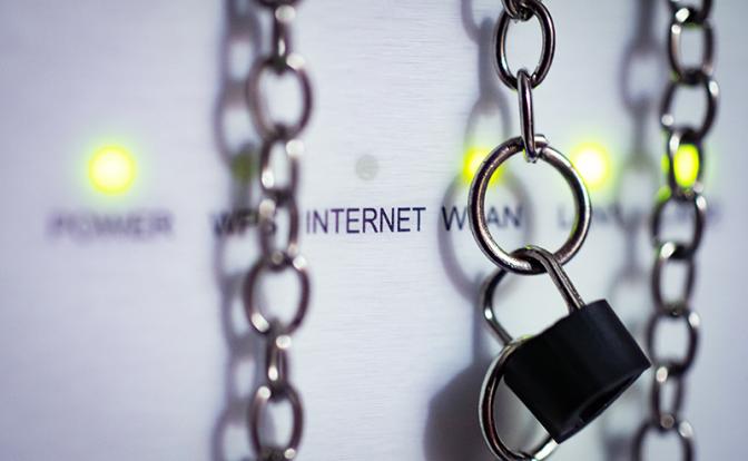 Моральный крах партии власти: Массовый избиратель накажет «Единую Россию» за блокировку Сети