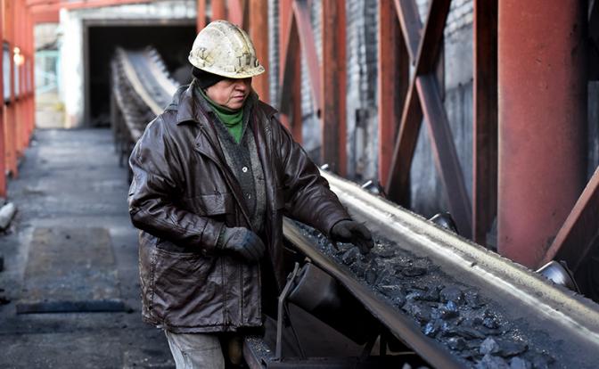 «Надо вернуться в СССР»: Уголь Донбасса остался без перспектив