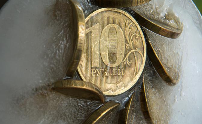 С блокировкой счетов надо что-то делать: КПРФ предложила свой вариант - двое суток, не больше